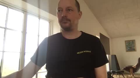 danishjss online show from April 13, 6:14 am