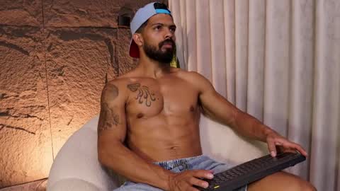 Dann saenz online show from April 5, 2:24 pm