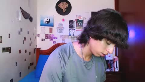 phantom555 online show from March 15, 6:47 pm