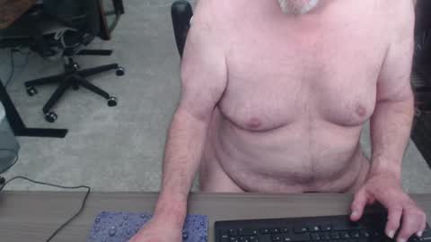 Danny bear online show from September 13, 8:10 pm