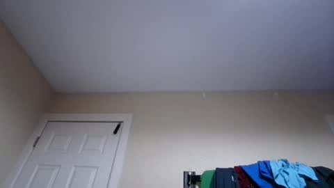 dannylongdong80 online show from January 12, 7:12 am