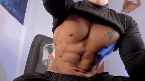 dante_cooper_0 online show from December 1, 8:45 pm