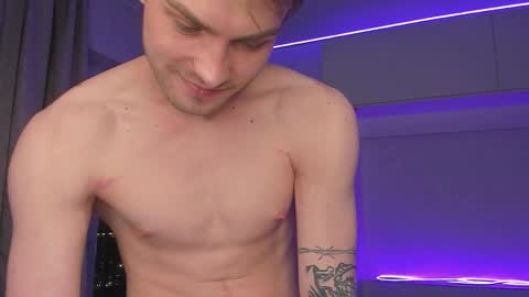 Dante and Ray online show from November 20, 7:12 pm