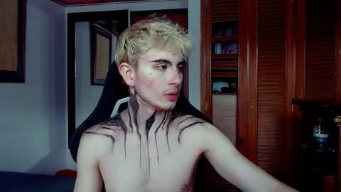 danteobscuro online show from December 18, 9:11 pm