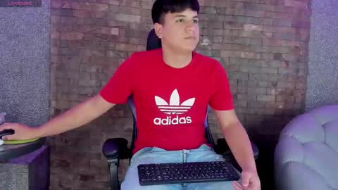 dantestone1 online show from November 21, 7:13 pm