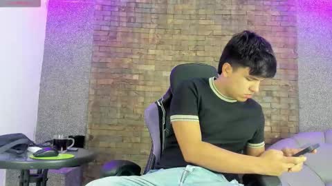 dantestone1 online show from November 23, 1:11 pm