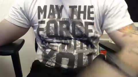 re mazzeo online show from December 9, 2:24 am