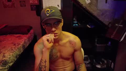 dany_kyng online show from July 4, 6:33 pm