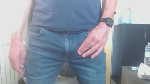 Snapshot of danyblueyes71 chatting on September 17, 10:49 am Dany online show from September 17, 10:49 am