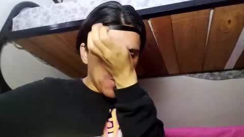 Daniel online show from November 3, 8:54 pm