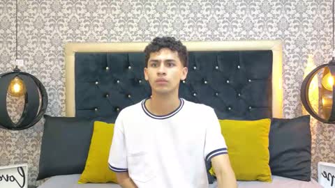 dark_sultan online show from February 20, 8:54 pm