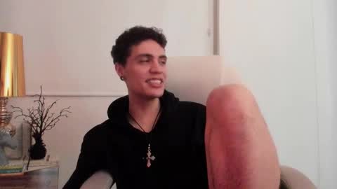 dark_sun333 online show from January 13, 3:00 am