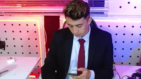 DARKO0717 online show from November 19, 1:22 pm