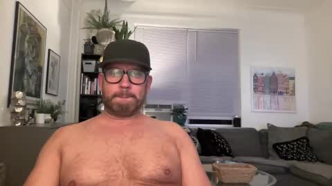 Datguy127 online show from March 27, 1:10 am