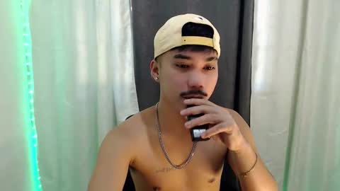 DAVE online show from February 24, 1:39 am