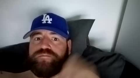 davehw1993 online show from October 27, 5:43 am