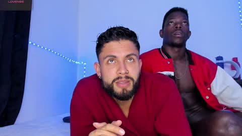 Dave y Salvatore online show from December 11, 8:16 pm