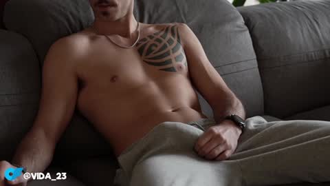 davi_23 online show from January 8, 1:52 pm