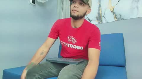 Snapshot of david_rusel chatting on October 9, 2:44 pm DAVID online show from October 9, 2:44 pm