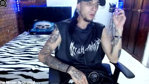   online show from November 19, 3:28 am