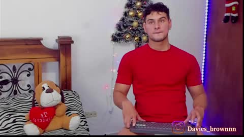 Snapshot of davies_brown chatting on December 8, 6:39 pm Davies brown    schedule 12pm to 5pm col time online show from December 8, 6:39 pm