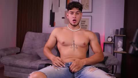 Davies brown    schedule 12pm to 5pm col time online show from November 1, 10:03 pm