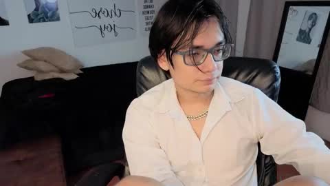 davoxer online show from March 22, 8:30 am