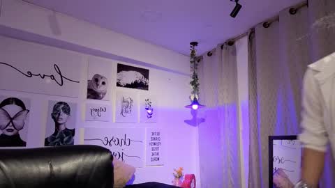 davoxer online show from March 15, 5:59 am