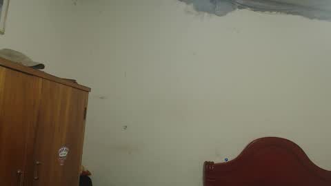 Dylon online show from November 10, 11:04 am