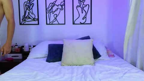 Andres online show from April 5, 9:11 pm