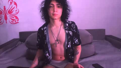 dean_raven online show from January 18, 5:31 am