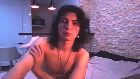 dean_raven online show from February 11, 10:26 pm