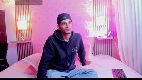 dear_lover1 online show from December 3, 11:38 am