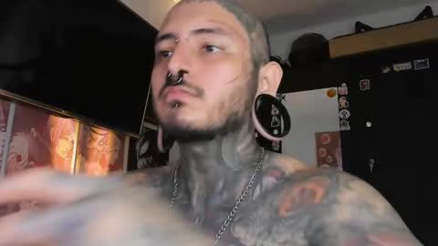 Snapshot of death_ink666 chatting on February 20, 7:41 pm    online show from February 20, 7:41 pm