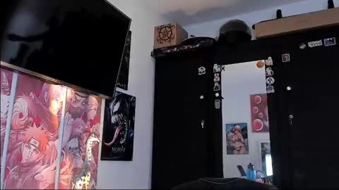 Snapshot of death_ink666 chatting on January 18, 6:32 pm    online show from January 18, 6:32 pm