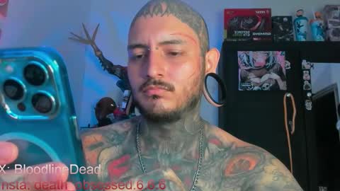 Snapshot of death_ink666 chatting on September 28, 1:36 am    online show from September 28, 1:36 am