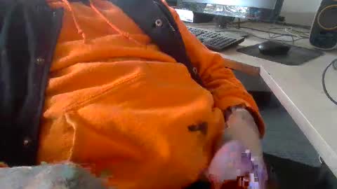 Snapshot of deepstrokes25 chatting on February 14, 7:54 pm deepstrokes25 online show from February 14, 7:54 pm