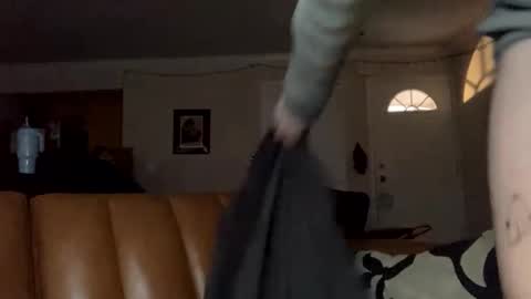  more content and goodies online show from December 4, 7:34 pm