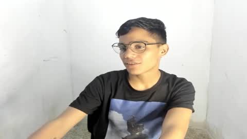 deivi_colins online show from September 17, 3:40 am