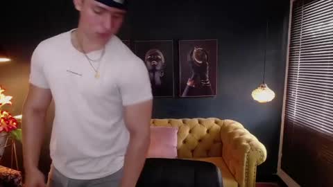 Deivid online show from April 8, 3:10 pm