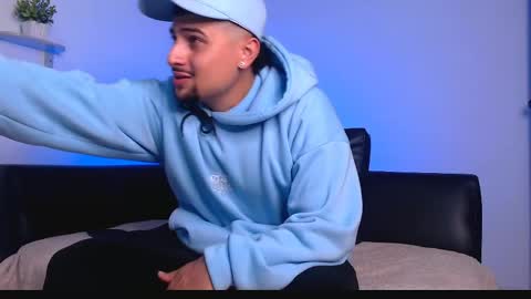  DEIVY  online show from April 6, 3:47 am