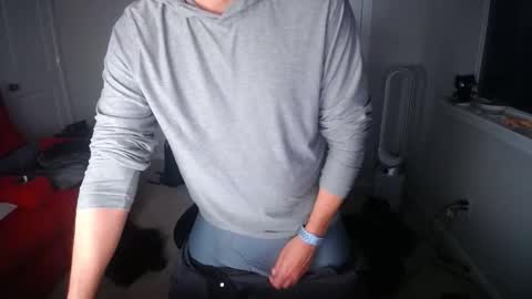 delicioso4u online show from May 20, 5:58 am