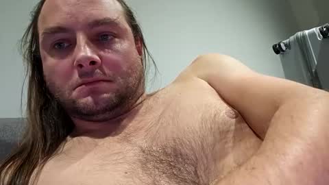 Snapshot of dennis210586 chatting on February 5, 11:50 pm dennis210586 online show from February 5, 11:50 pm