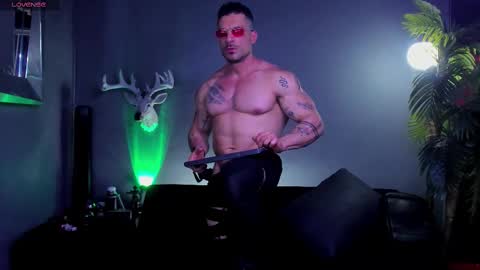 dennis_cox_ online show from February 7, 9:16 am