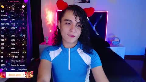 Derek independent online show from January 13, 11:49 pm