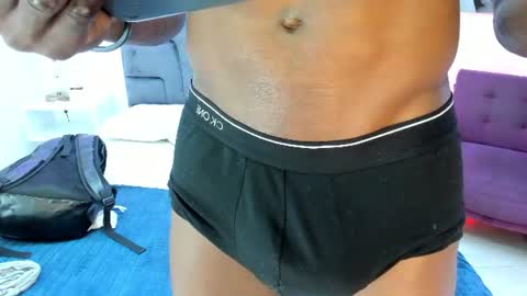 Terry Zyzz online show from July 10, 9:38 pm