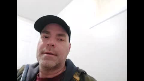 Snapshot of derf007 chatting on January 15, 1:52 pm derf007 online show from January 15, 1:52 pm
