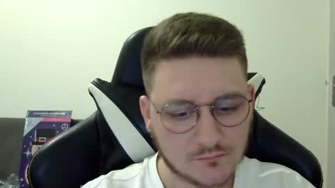 dervechi online show from December 22, 8:50 pm