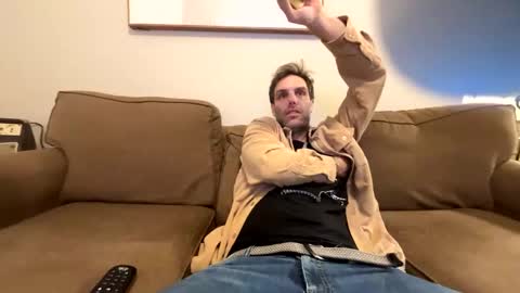 Tall and Handsome online show from January 19, 6:09 am