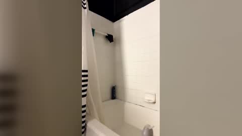 Nastytae313 online show from December 3, 11:38 am